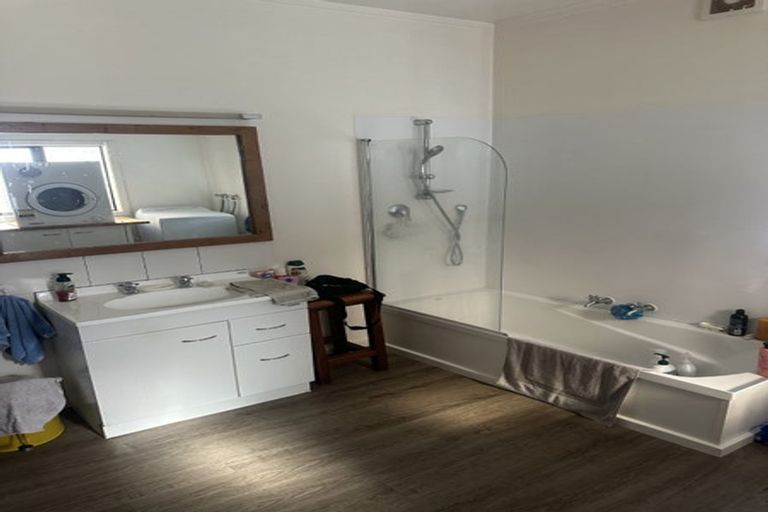 Photo of property in 15 Tireti Road, Titahi Bay, Porirua, 5022