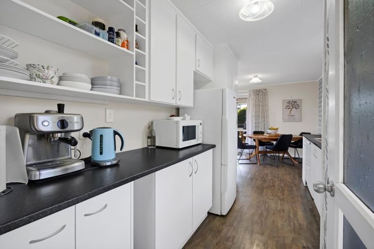 Photo of property in 33 Norwich Avenue, Spotswood, New Plymouth, 4310