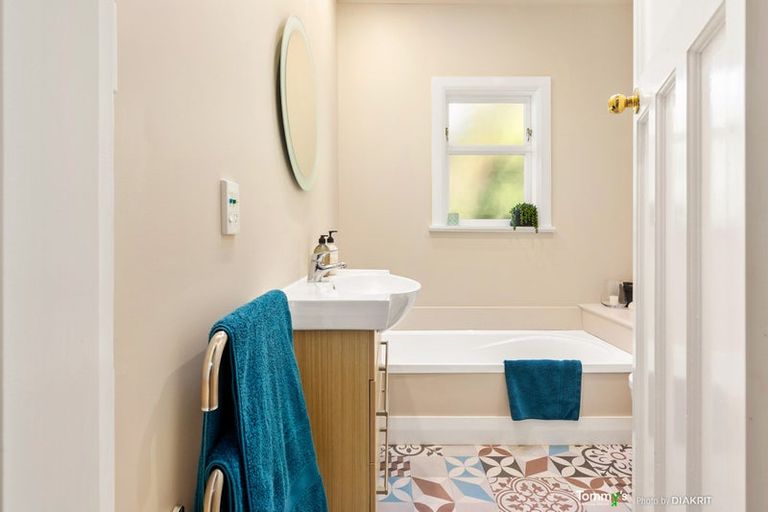 Photo of property in 32 Raroa Road, Kelburn, Wellington, 6012