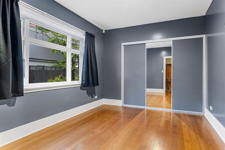 Photo of property in 19 Condell Avenue, Papanui, Christchurch, 8053