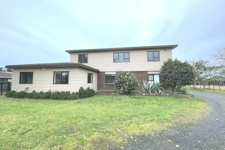 Photo of property in 26 Normanby Road, Karaka, Papakura, 2580