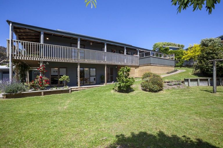 Photo of property in 19 Tainui Street, Raumati Beach, Paraparaumu, 5032