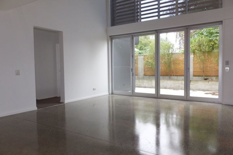 Photo of property in 73d Sherborne Street, St Albans, Christchurch, 8014