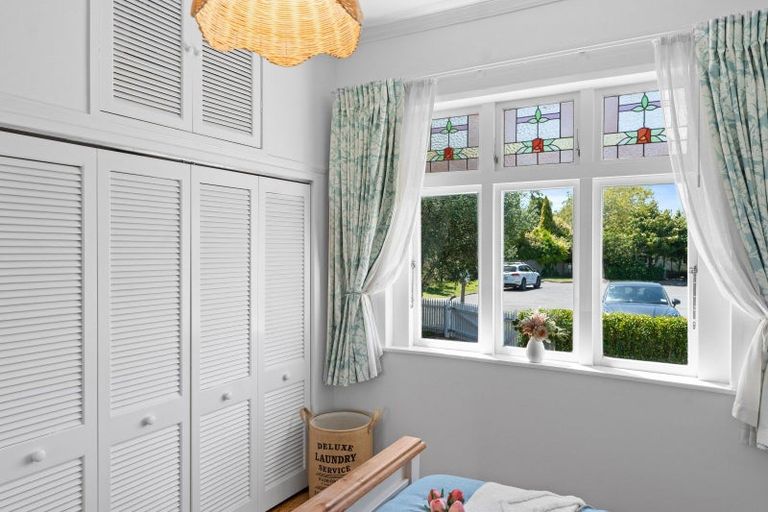 Photo of property in 9 Yule Grove, Greytown, 5712