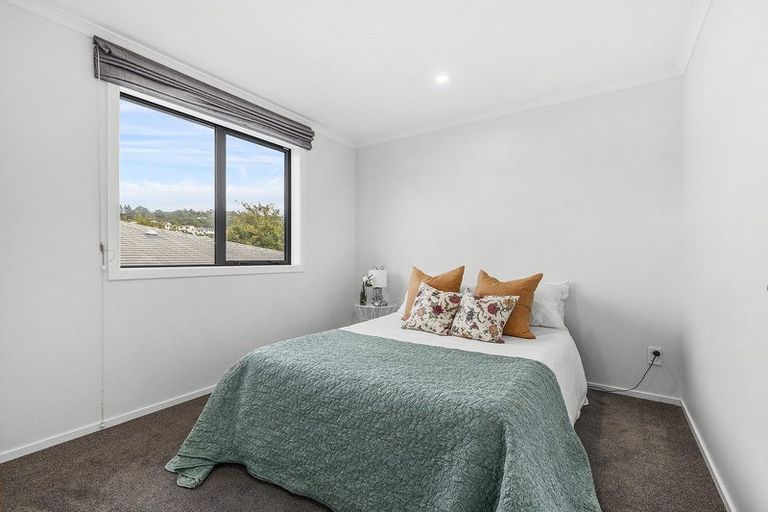 Photo of property in 1b Breakwater Way, Whitby, Porirua, 5024
