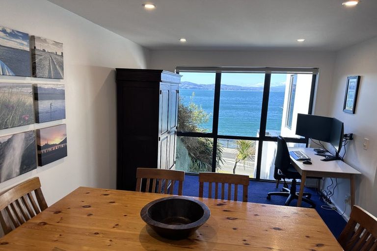 Photo of property in 1/148 Evans Bay Parade, Roseneath, Wellington, 6021