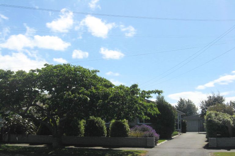 Photo of property in 5 Cotswold Avenue, Bishopdale, Christchurch, 8053