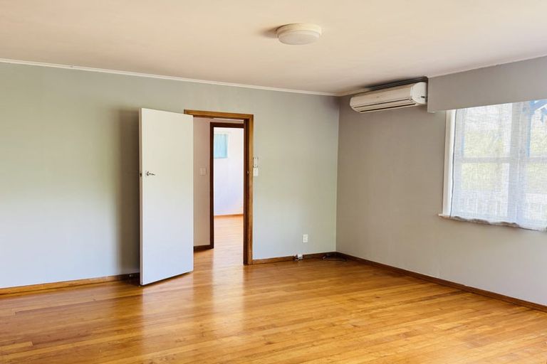 Photo of property in 81 Ennis Avenue, Pakuranga Heights, Auckland, 2010