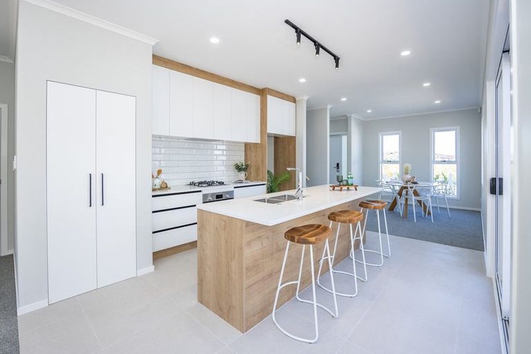 Photo of property in 38 Mccorquindale Drive, Flagstaff, Hamilton, 3210