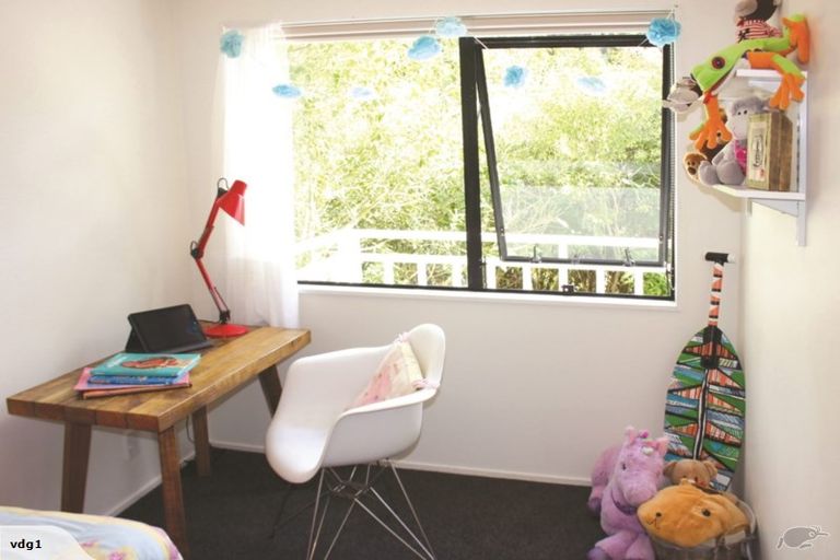 Photo of property in 6/24 Beswick Place, Birkdale, Auckland, 0626