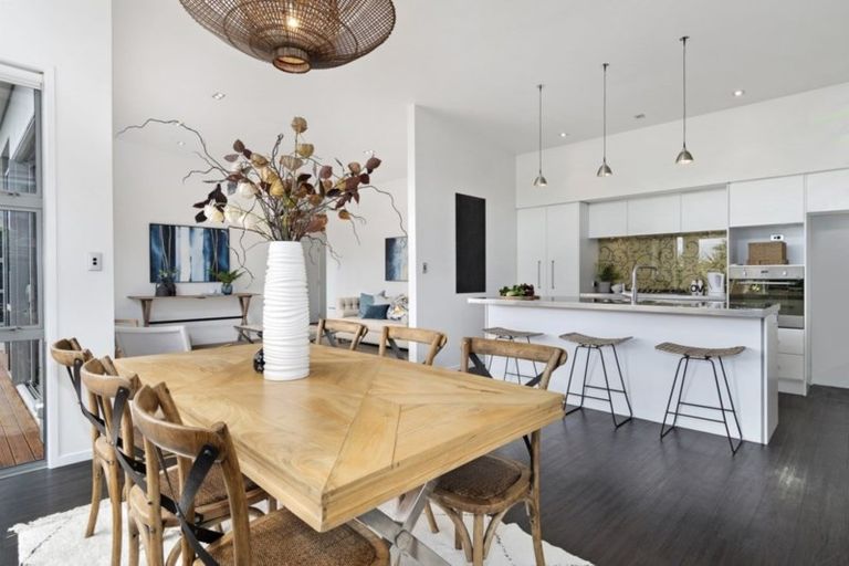 Photo of property in 432 Papamoa Beach Road, Papamoa Beach, Papamoa, 3118