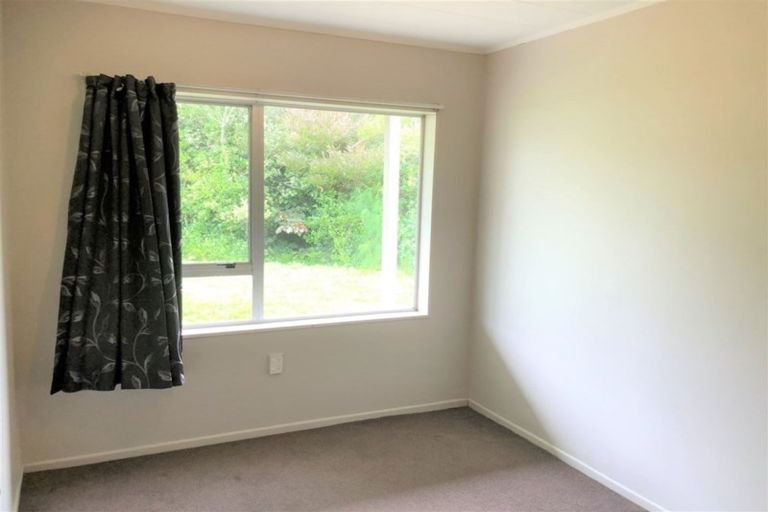 Photo of property in 3/10 Petherick Crescent, Johnsonville, Wellington, 6037