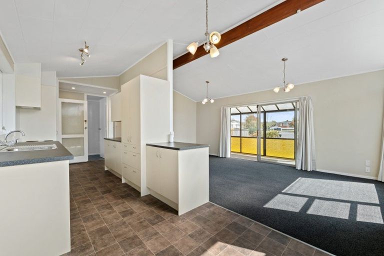 Photo of property in 5 Adrian Street, Stratford, 4332