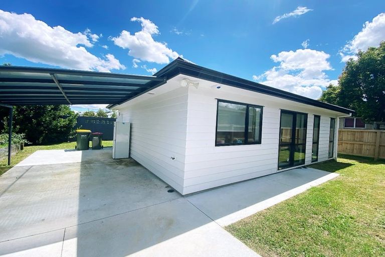 Photo of property in 16 Seamer Place, St Andrews, Hamilton, 3200