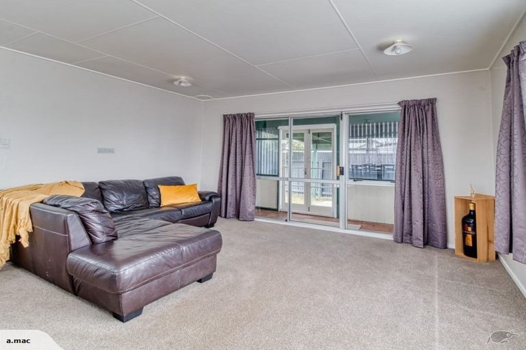 Photo of property in 16b Kilkee Terrace, Flaxmere, Hastings, 4120