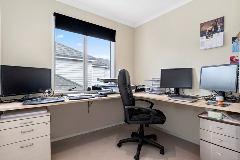 Photo of property in 94 Landing Drive, Pyes Pa, Tauranga, 3112