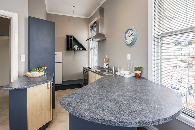 Photo of property in 4/112 Riddiford Street, Newtown, Wellington, 6021