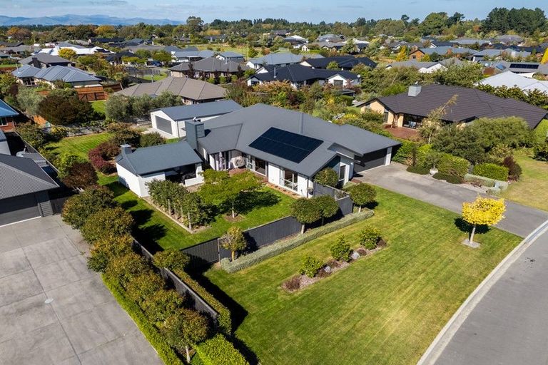 Photo of property in 8 Simms Lane, West Melton, 7618