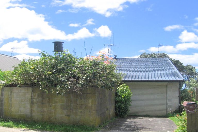 Photo of property in 20 The Terrace, Waihi Beach, 3611
