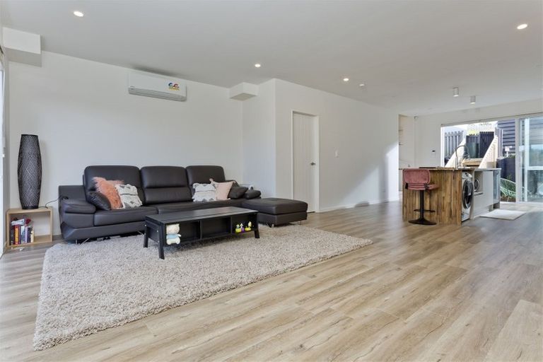 Photo of property in 153 Millwater Parkway, Silverdale, 0932