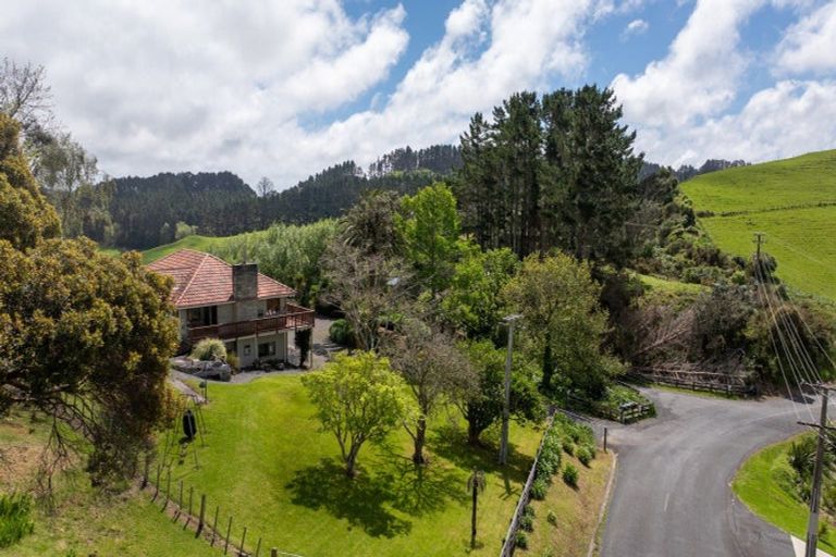Photo of property in 4 Maungatawhiri Road, Raglan, 3295