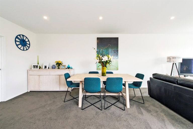 Photo of property in 100 Te Rito Street, Marshland, Christchurch, 8083