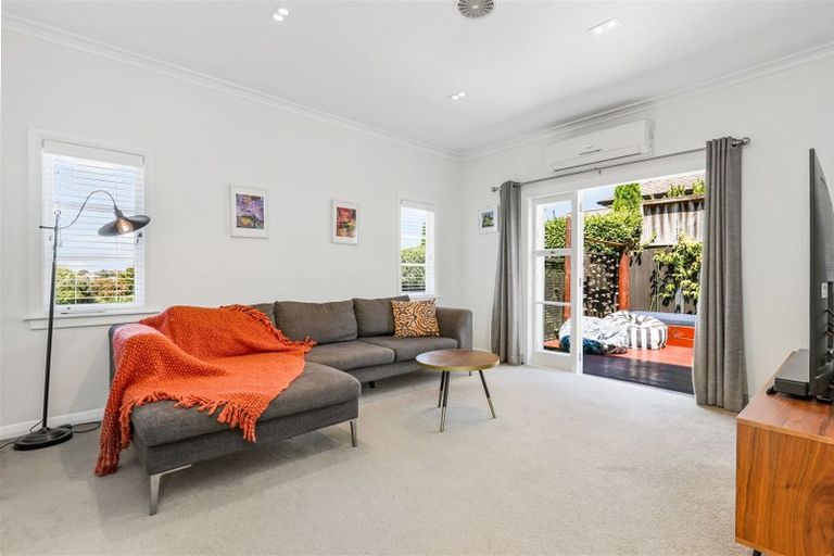 Photo of property in 27 Masters Avenue, Hillcrest, Hamilton, 3216