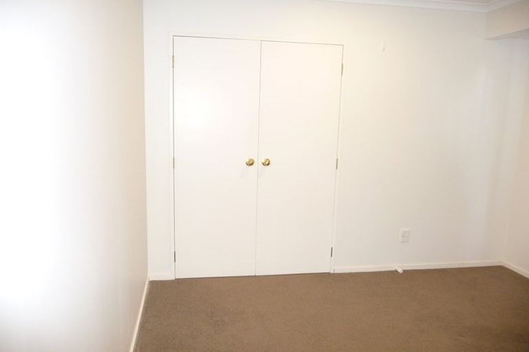 Photo of property in 1/55 Whitford Road, Botany Downs, Auckland, 2014