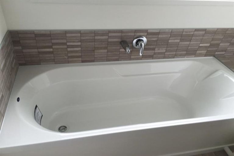 Photo of property in 12 Olwyn Place, Blenheim, 7201