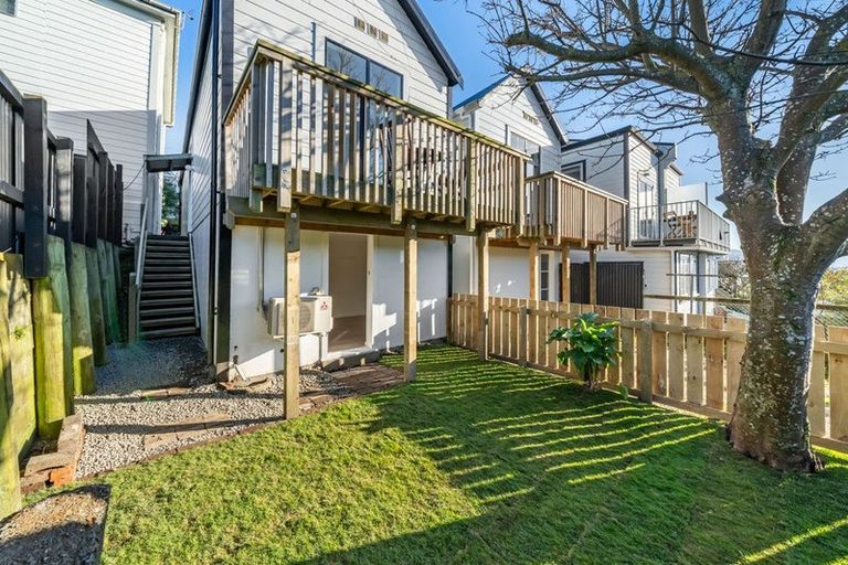 Photo of property in 151 Tasman Street, Mount Cook, Wellington, 6021