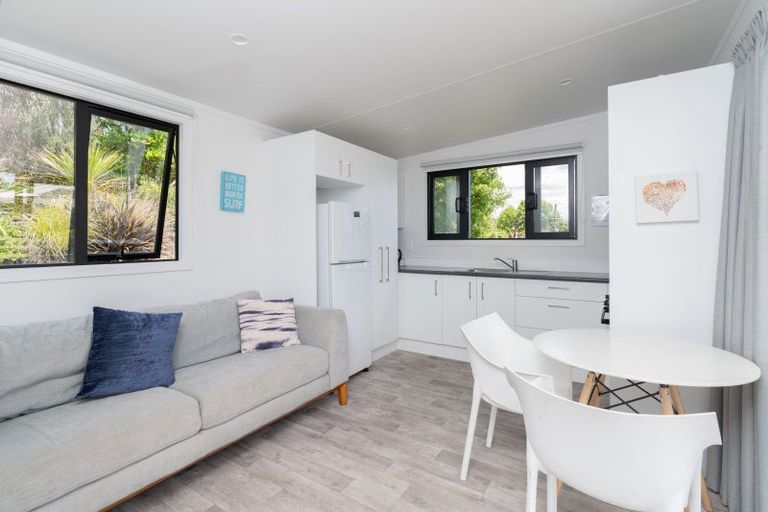 Photo of property in 37 Long Street, Raglan, 3225