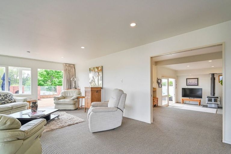 Photo of property in 11b Awarua Crescent, Havelock North, 4130