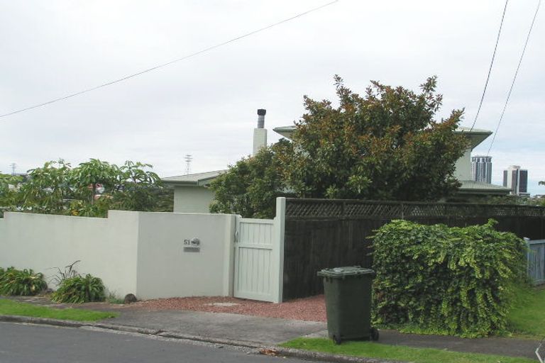 Photo of property in 51 Walter Street, Hauraki, Auckland, 0622