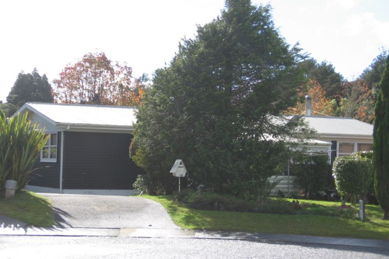 Photo of property in 10 Wainoni Place, Warkworth, 0910