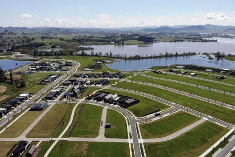 Photo of property in 2 Bittern Road, Te Kauwhata, 3710