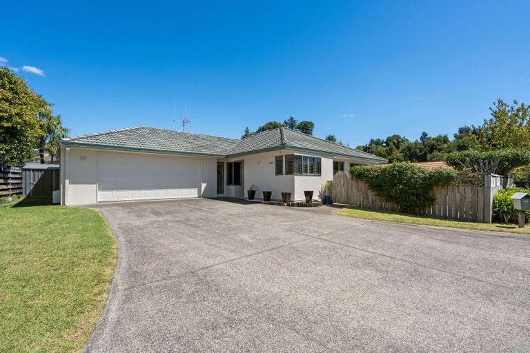 Photo of property in 122 Carlton Street, Bellevue, Tauranga, 3110