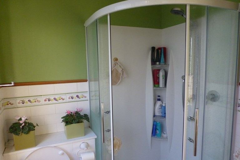 Photo of property in 12 Glasgow Street, Kelburn, Wellington, 6012