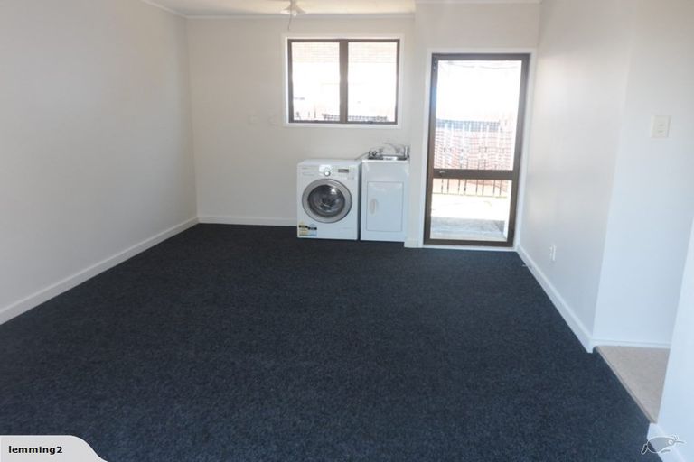 Photo of property in 7/39 Norcross Avenue, Henderson, Auckland, 0612