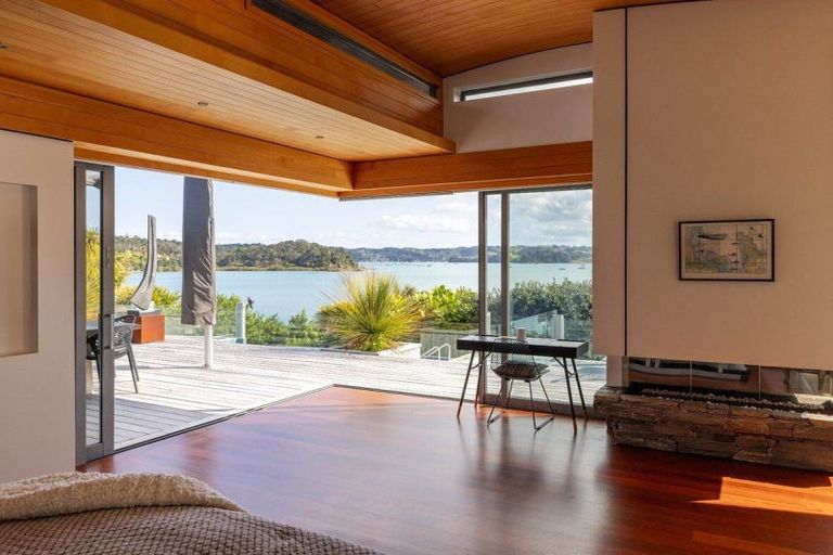 Photo of property in 16 Grant Street, Mahurangi East, Warkworth, 0982