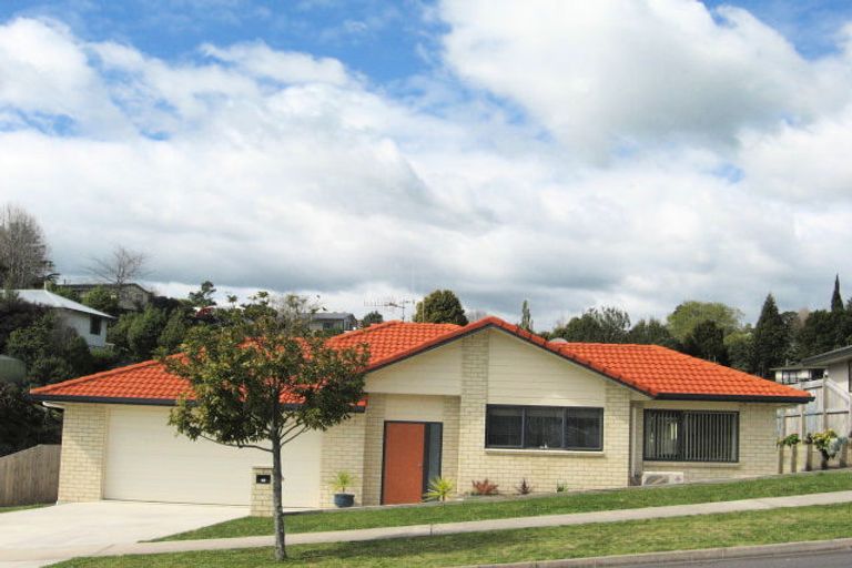 Photo of property in 110 Osprey Drive, Welcome Bay, Tauranga, 3112