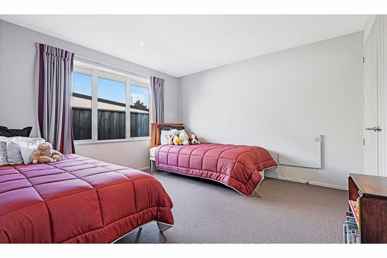 Photo of property in 3 Puaka Street, Pegasus, 7612