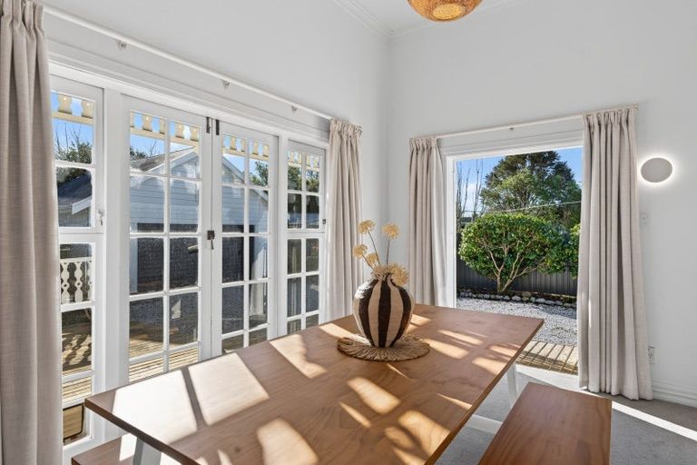 Photo of property in 6 Main Street, Greytown, 5712
