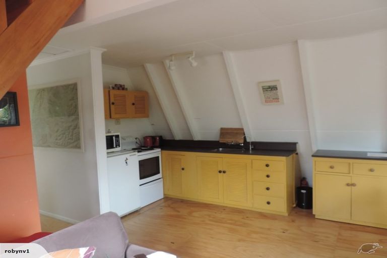 Photo of property in 45 Lake View Terrace, Moana, 7875