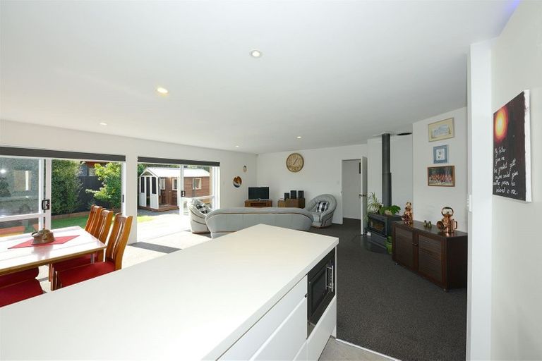 Photo of property in 30 Beauford Place, Parklands, Christchurch, 8083