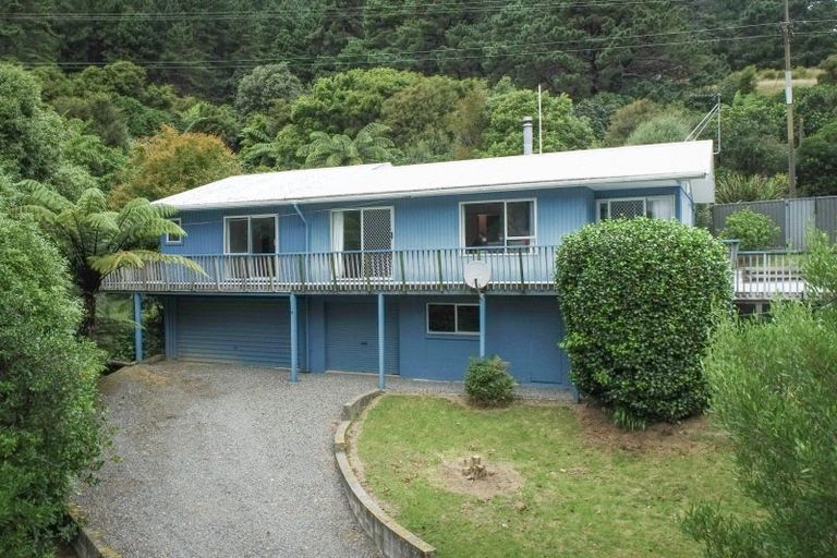 Photo of property in 6 Mccormicks Road, Whatamango Bay, Picton, 7281