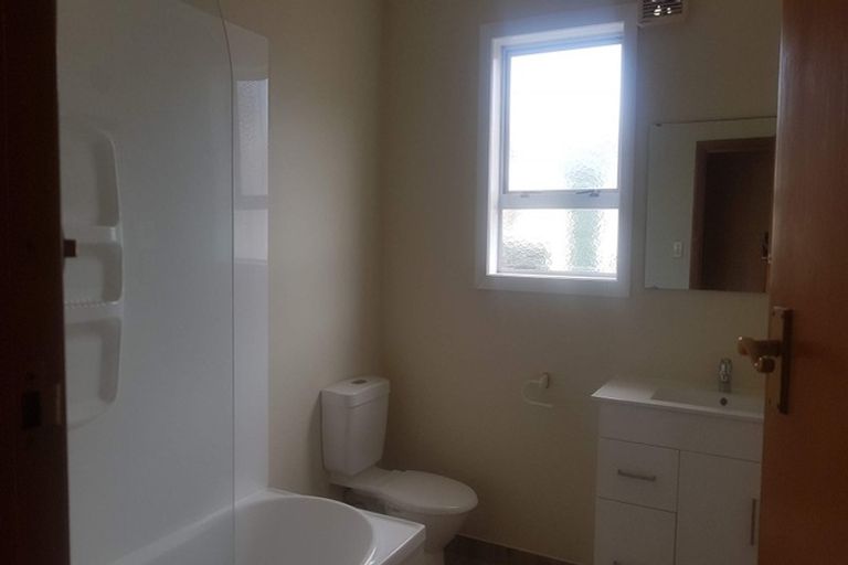 Photo of property in 34 Happy Valley Road, Owhiro Bay, Wellington, 6023