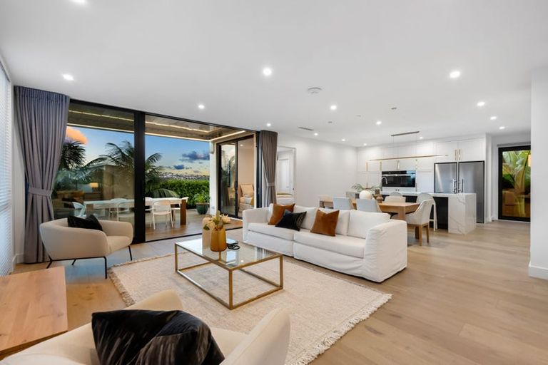 Photo of property in 7 Hopetea Street, Long Bay, Auckland, 0630