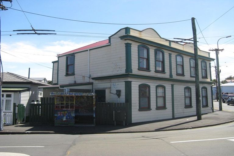 Photo of property in 218 Rintoul Street, Berhampore, Wellington, 6023