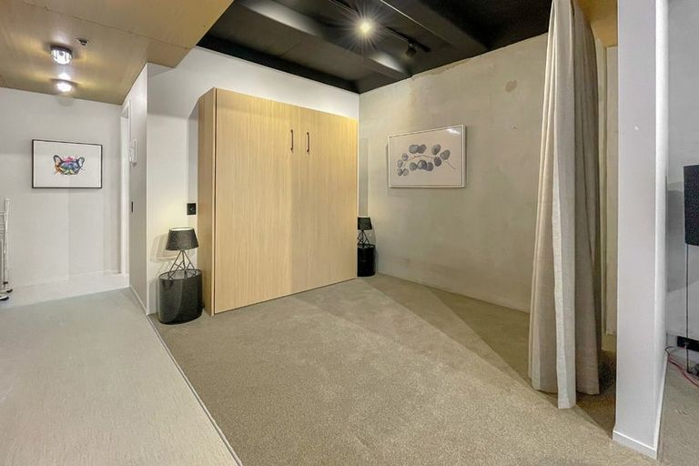Photo of property in Vedado Apartments, 107/41 Hopper Street, Mount Cook, Wellington, 6011