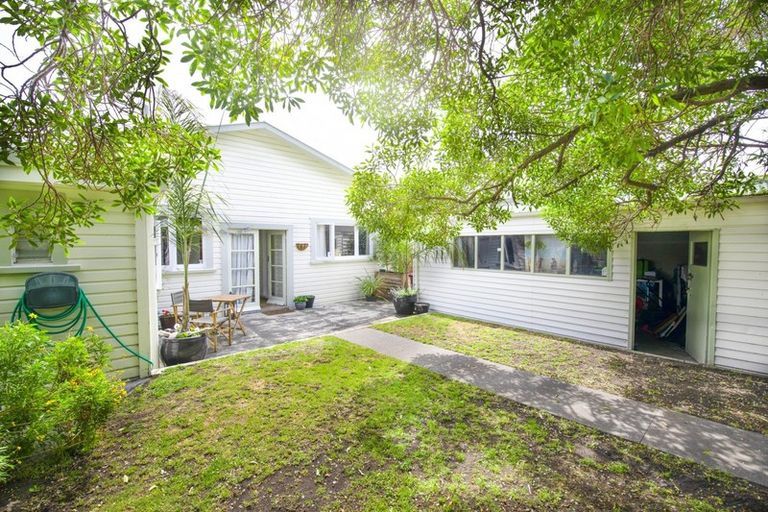 Photo of property in 60 Mcgrath Street, Napier South, Napier, 4110
